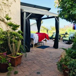 ZellerHealth Institute - Outdoor treatment area with view