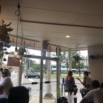 Around Cafe - Cozy decor - Bubble Tea Near Me - Arlington Heights, Illinois
