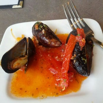 Casa Rugantino - Mussels Rugantino (1/3 of the appetizer) - Italian Near Me - Kitchener, Ontario Casa Rugantino - Mussels Rugantino (1/3 of the appetizer) - Italian Near Me - Kitchener, Ontario