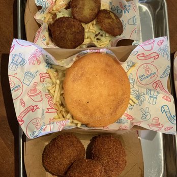 Dos Croquetas - Bakeries Near Me - Miami, Florida