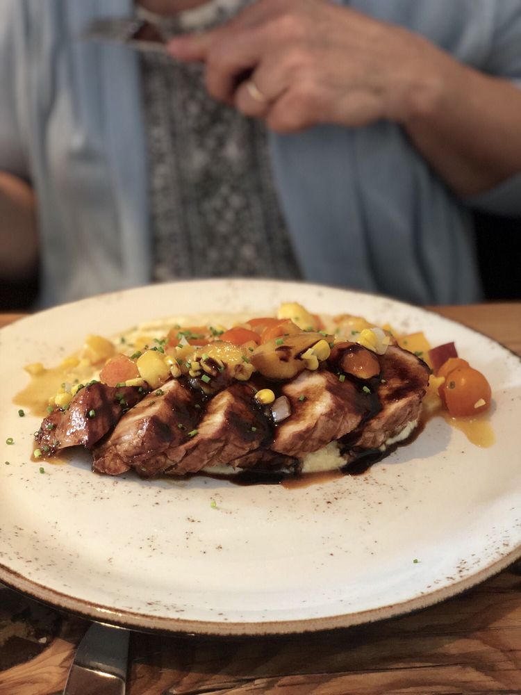 THE DIVING HORSE 84 Photos & 132 Reviews Seafood 2109 Dune Dr