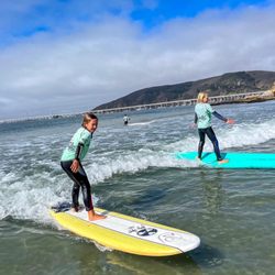 Van Curaza Surf School