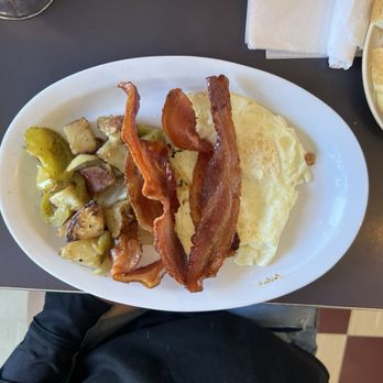 The Owl Cafe - Eggs with Bacon - Diners Near Me - Albuquerque, New Mexico