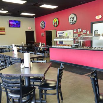Fox's Pizza - Pizza Near Me - Pine Mountain, Georgia
