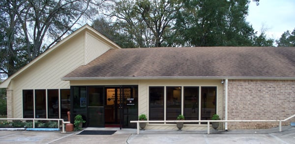 Golden Eye Clinic by null