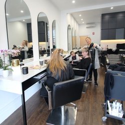 Studio 3 Hair And Makeup - Studio 3 Hair and Makeup interior