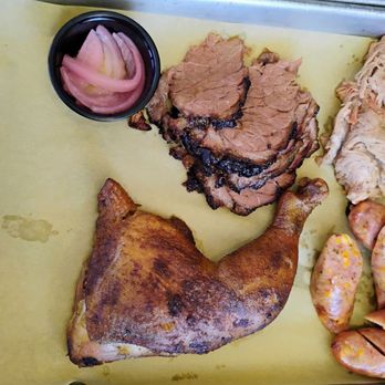 Smokehouse Social Barbecue - Like A Boss - ¼lb each Brisket, Pulled Pork, & Sausage, 1 Leg Quarter [includes 3 Sides, 2 Texas Toasts] ($41)  03-23-2025 - Barbeque Near Me - Pasadena, California