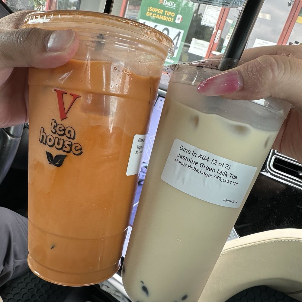 Tiger milk tea, house jasmine green milk tea