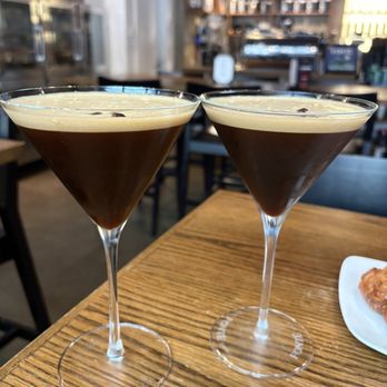 Fonté Café - Seattle - Espresso Martini - Coffee & Tea Near Me - Seattle, Washington