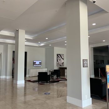 Harborside Hotel - Lobby - Hotels Near Me - Oxon Hill, Maryland