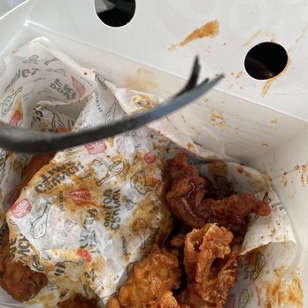 Bonchon Lodi - the inside of a take out box - Korean Near Me - Lodi, New Jersey