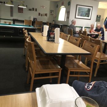 O'Leary's Irish Pub - Tables and pool table - Irish Pub Near Me - Hudson, Florida