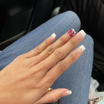 D'Vine Nails Spa - Tet nails - Nail Salons Near Me - Anaheim, California