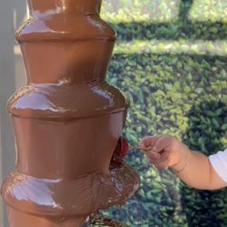 Milansa - Choclate fountain
