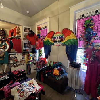 Karolina's - Antiques Near Me - San Antonio, Texas Karolina's - Antiques Near Me - San Antonio, Texas