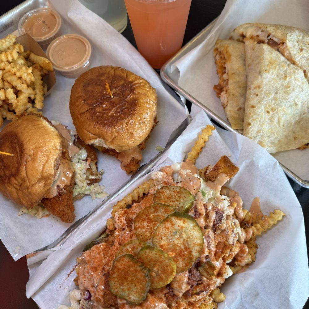 Nash + Tender Elk Grove - Chicken Shop Near Me - Elk Grove, California Nash + Tender Elk Grove - Chicken Shop Near Me - Elk Grove, California