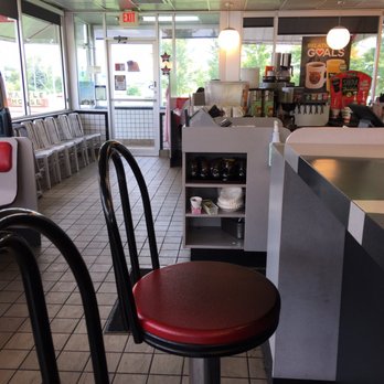 Waffle House - Diners Near Me - Lee's Summit, Missouri