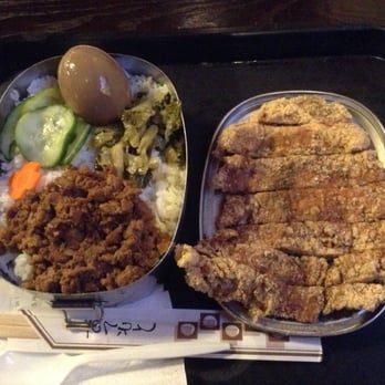 Tapioca Express - Train bento special with pork chop 鐡路便當 - Taiwanese Near Me - Redmond, Washington Tapioca Express - Train bento special with pork chop 鐡路便當 - Taiwanese Near Me - Redmond, Washington