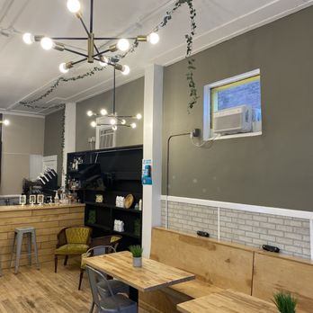 La Mocha Cafe - Inside LaMocha Cafe in Lakewood (July 2024) - Coffee & Tea Near Me - Lakewood, Ohio La Mocha Cafe - Inside LaMocha Cafe in Lakewood (July 2024) - Coffee & Tea Near Me - Lakewood, Ohio