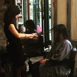 Hair by Flora Cavedon - Forward graduation to create a framing to her face. This picture was taken in 2015 at the hair salon I used to work, called Blue tit London.