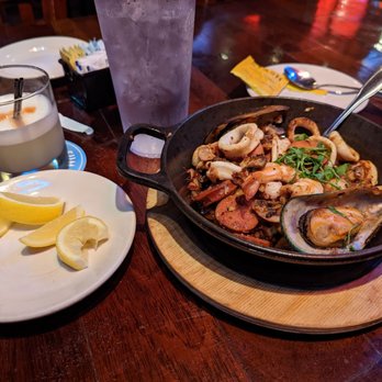Mambo's Cafe - Cazuelita Barcelona - Cuban Near Me - Alpharetta, Georgia