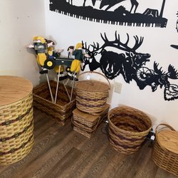 Old Country Cheese - Amish Handmade Baskets