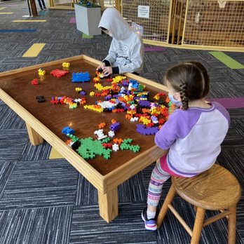Grand Rapids Children's Museum - Building creative with shapes. - Children's Museums Near Me - Grand Rapids, Michigan