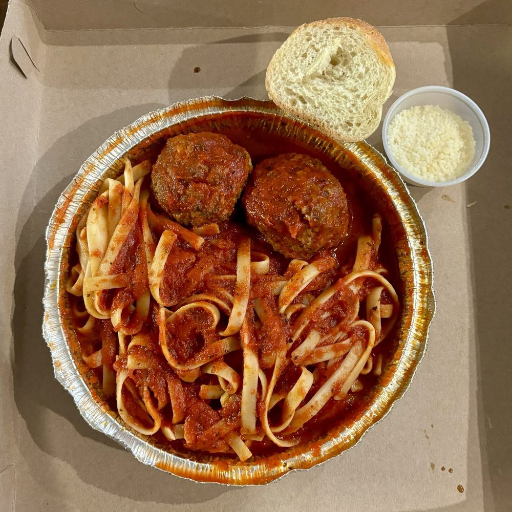Fettuccine with Meatballs Fettuccine with Meatballs