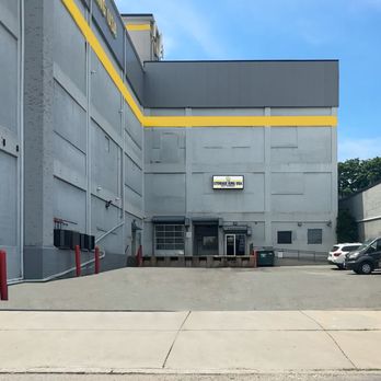 Storage King USA - Self Storage Near Me - Newark, New Jersey Storage King USA - Self Storage Near Me - Newark, New Jersey