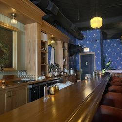 Sweethearts Bar
