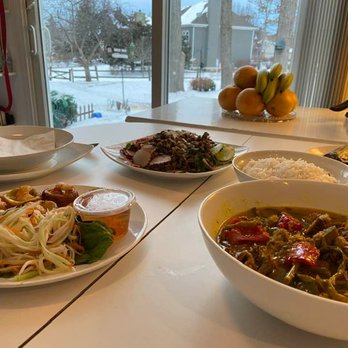 Mona Bella Catering - Caterers Near Me