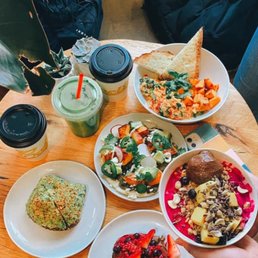 Matcha Lattés, El Menemen, Arepa La Reyna, SB+J & Pan Con Palta & Señora Martínez