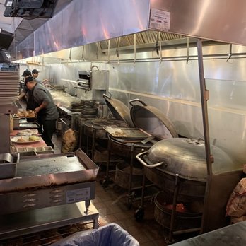 Weber Grill Restaurant - Kitchen - Barbeque Near Me - Chicago, Illinois