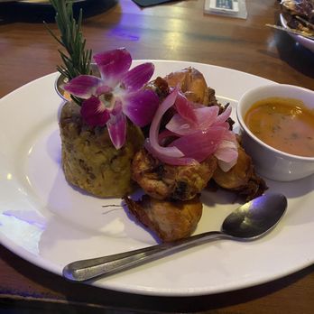 Buccann - Mofongo de pollo - Latin American Near Me - Philadelphia, Pennsylvania