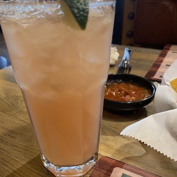 Herradura Vieja - Paloma - Mexican Near Me - Chelmsford, Massachusetts