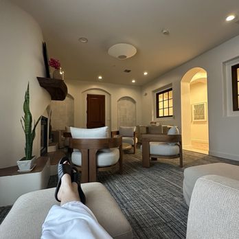 The Spa at La Costa - Relaxation room - Hair Salons Near Me - Carlsbad, California The Spa at La Costa - Relaxation room - Hair Salons Near Me - Carlsbad, California
