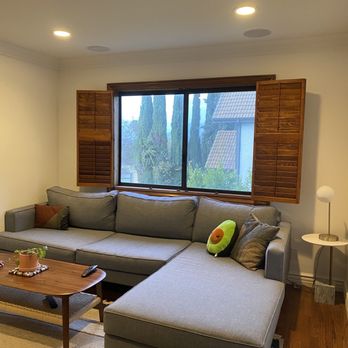 Custom Sofa Co. - Oakland - Couch as of Jan 19, 2024. Still in amazing condition. - Furniture Stores Near Me - Oakland, California Custom Sofa Co. - Oakland - Couch as of Jan 19, 2024. Still in amazing condition. - Furniture Stores Near Me - Oakland, California