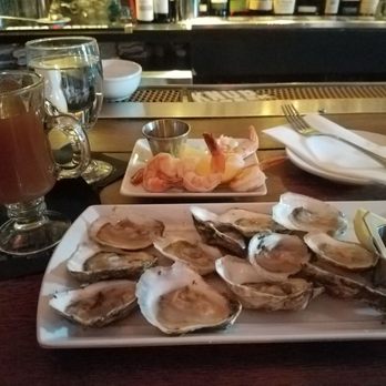 Red House - Oyster and shrimp happy hour with a whiskey/cider drink - New American Near Me - Cambridge, Massachusetts
