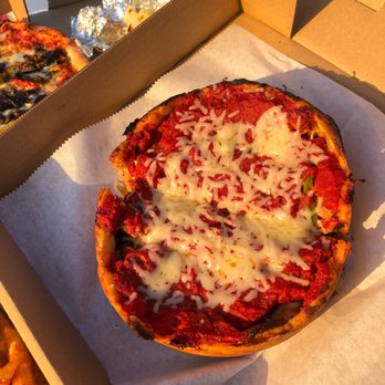 Union Pizza Company - the farm deep dish chicago pizza - Pizza Near Me - Manhattan Beach, California Union Pizza Company - the farm deep dish chicago pizza - Pizza Near Me - Manhattan Beach, California