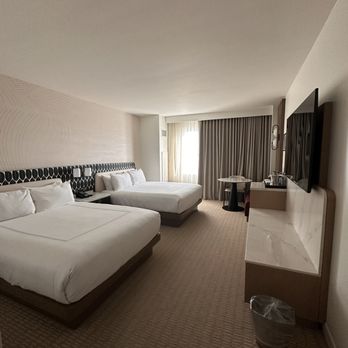 Hilton Orlando - Standard two queen bed room - Hotels Near Me - Orlando, Florida