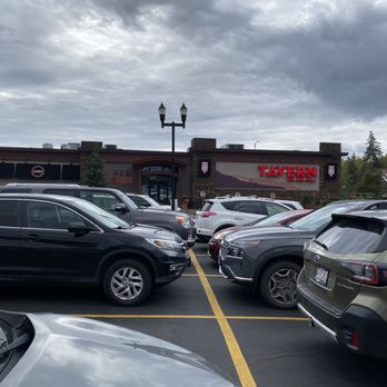 Tavern on the Hill - Outside - Bars Near Me - Duluth, Minnesota