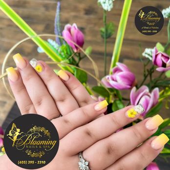 Blooming Nails & Spa - Nail Salons Near Me - McLoud, Oklahoma