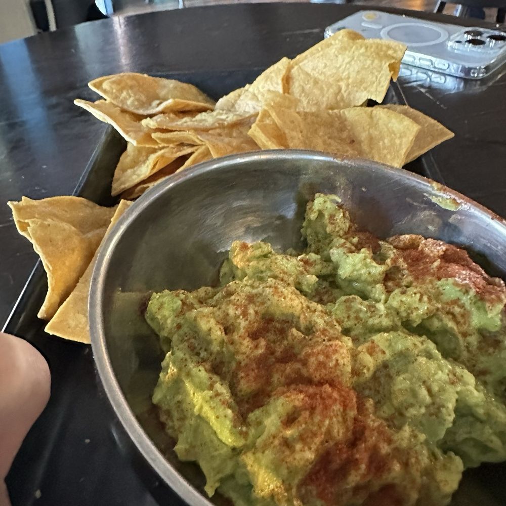 ABVE The Basics - Chips and guac - New Mexican Cuisine Near Me - San Jose, California