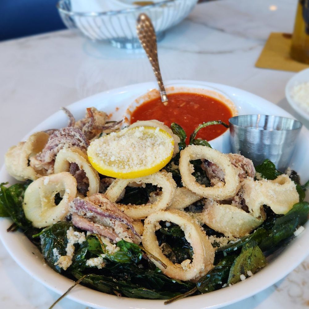 Bartolino's Twin Oaks - Fried calamari - Italian Near Me - Manchester, Missouri Bartolino's Twin Oaks - Fried calamari - Italian Near Me - Manchester, Missouri