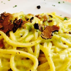 Pepe Verde - Tonnarelli con prosciutto croccante asparagi e tartufo