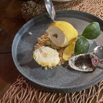 Ojo Azul - Candy lemon white chocolate with butter crumbles - Venues & Event Spaces Near Me - Valle de Guadalupe, BCN Ojo Azul - Candy lemon white chocolate with butter crumbles - Venues & Event Spaces Near Me - Valle de Guadalupe, BCN