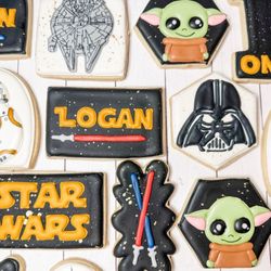 Bailey's Cookie Bar - Custom cookies Bailey made for my son's "One With The Force" birthday party!
