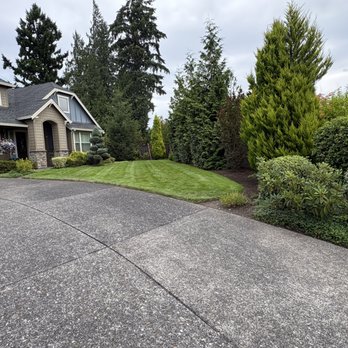 Versa Works - Bi weekly customer maintenance - Landscaping Near Me - Vancouver, Washington Versa Works - Bi weekly customer maintenance - Landscaping Near Me - Vancouver, Washington
