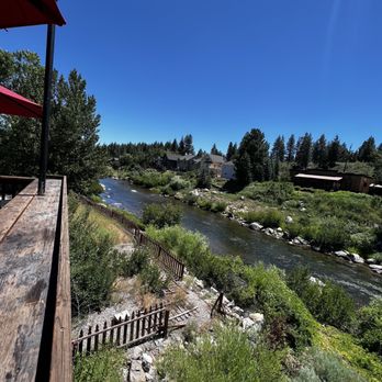 1882 Bar & Grill - View of the river - Barbeque Near Me - Truckee, California