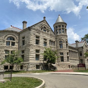 Indiana University - Colleges & Universities Near Me - Bloomington, Indiana Indiana University - Colleges & Universities Near Me - Bloomington, Indiana